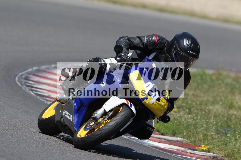 Archiv-2022/40 18.07.2022 Plüss Moto Sport ADR/Einsteiger/44